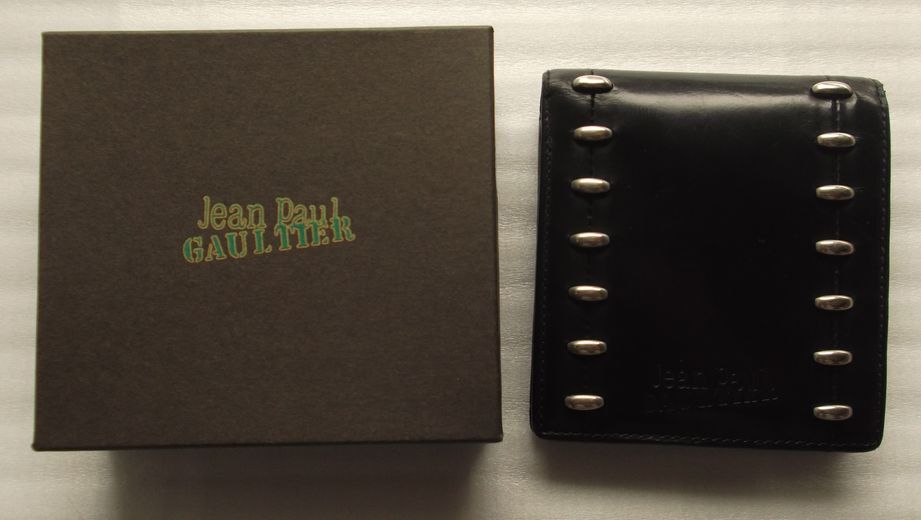 Yahoo!オークション -「jean paul gaultier 財布」の落札相場 Yahoo!オークション -「jean paul gaultier 財布」の落札相場