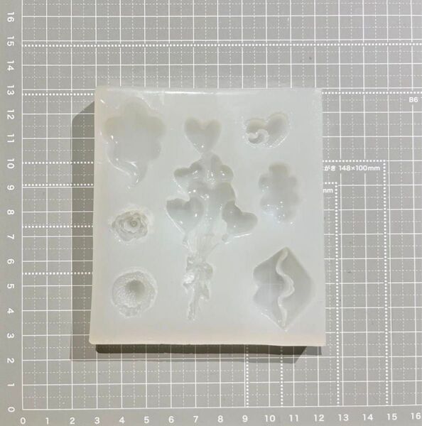 シリコンモールド 雲 風船 リップ