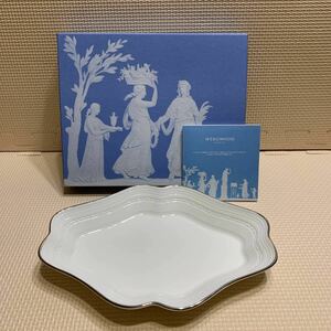 WEDGWOOD☆お皿☆箱にキズあり☆未使用☆