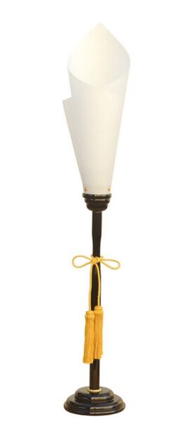大きな和風の灯り、乾電池式 木製燭台 黒塗 全高110cm コード無し フロアライト 1個売 台直径18mm 落ち着いた灯り 和室