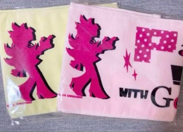 ガイナックス公式 パンティ&ストッキングwithガーターベルト マフラータオル ピンク マフラータオル イエロー