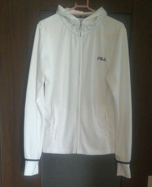 FILA フルジップパーカー