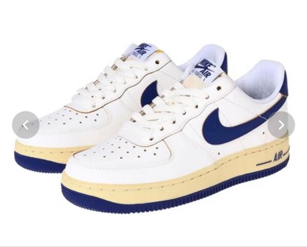 Nike WMNS ナイキ ウィメンズ エアフォース1 '07 28.5cm 箱、タグ付き プレゼントにも最適