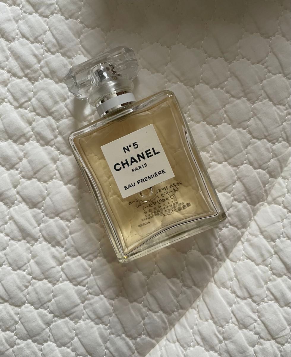 シャネル 香水 14ml N°5 パルファム 未開封 Sランク ch0203cc シャネル 香水 14ml N°5 パルファム 未開封 Sランク ch0203cc