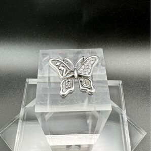 【新品未使用】janji バタフライ 燻加工 赤西 ペンダントトップ ジルコニア