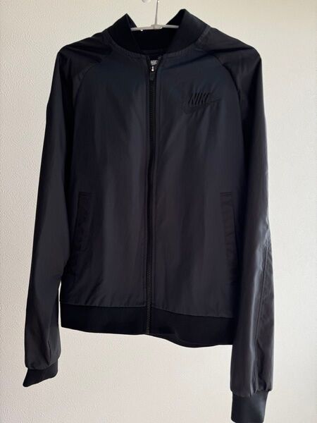 NIKE ナイロンブルゾン
