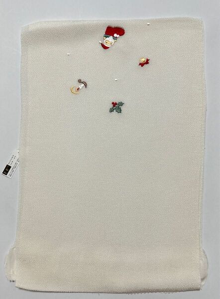 帯揚げ クリスマス 白 刺繍 サンタ ロウソク ツリー 帯上げ 衿秀 和想庵 ちりめん