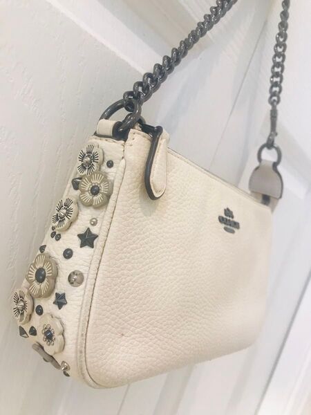 ◆COACHコーチ◆お花が可愛いティーローズ◆アクセサリーポーチ◆