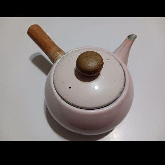 【SUITO 正規品】【廃盤稀少品】パステルピンク 急須 茶こし付き 昭和レトロ 茶器 茶注 横手急須