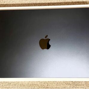 美品 mac book air M2 ミッドナイト