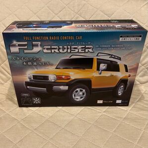 トヨタ FJクルーザー ラジコンカー イエロー