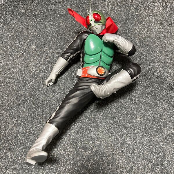 仮面ライダー1号 フィギュア 蹴りポーズ
