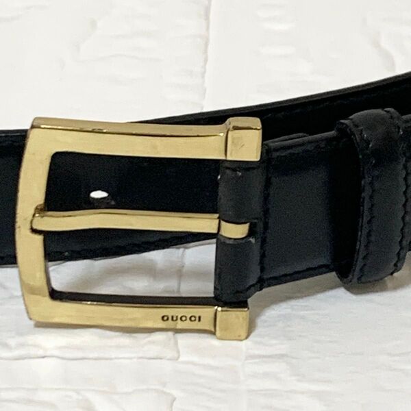 GUCCI グッチ ベルト 黒 金 ブラック ゴールド ロゴバックル