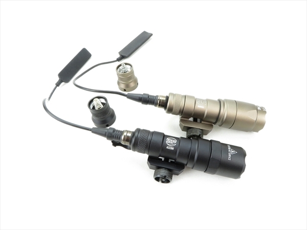 <送料無料> SURE FIREタイプM300A レプリカ BK DE