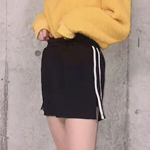 ラインタイトスカパン