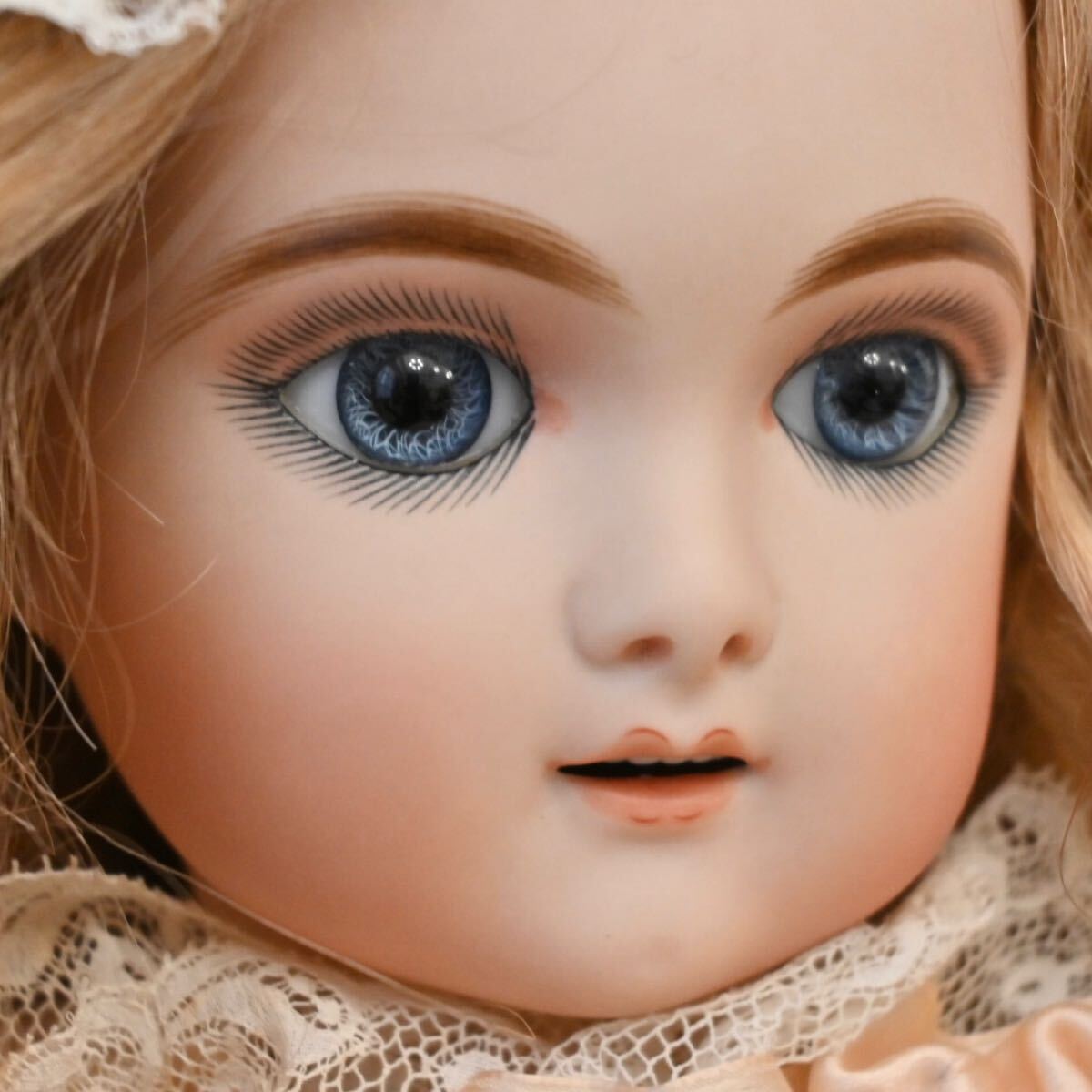 Yahoo!オークション -「bebe べべ」(人形、キャラクタードール Yahoo!オークション -「bebe べべ」(人形、キャラクタードール