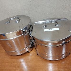 昭和レトロ ステンレス 医療用 丸型カスト 大小 2個セット