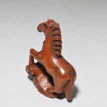 根付 馬 柘植 木彫品 木製 彫刻品 現品お渡し 0707-4-12_画像6