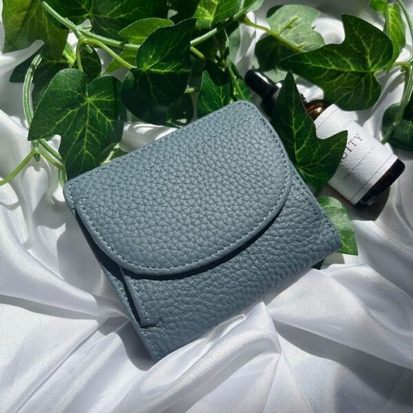 ミニ財布 新品 本革 二つ折り レザー コインケース ハンドメイド 小銭入れ 札入れ ミニウォレット 小さい財布 ブルー 水色