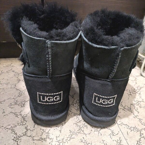 UGG ブラック ムートンブーツ ショートブーツ UGG Australian Made since 1974 アグーブーツ