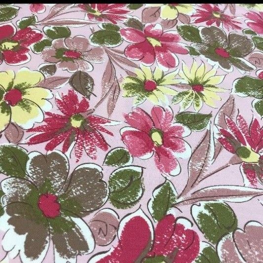 お買い得 1m 花柄 花 北欧 有輪商店 生地 ハギレ