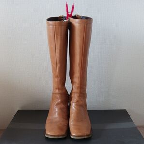 キャメル、ロングブーツ