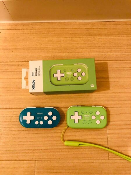 【送料無料】8BitDo Micro 新旧セット 備品全てあり 左手デバイス リモコン コントローラー グリーン エメラルド