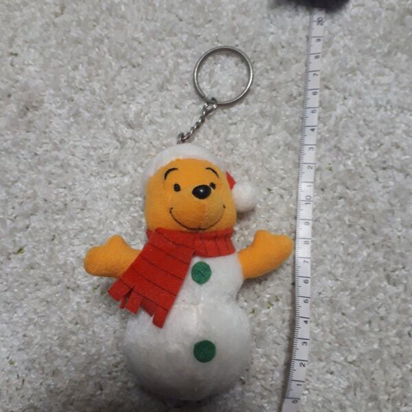 ディズニー くまのプーさん 雪だるまキーホルダー