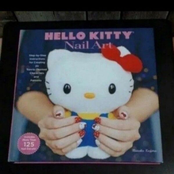 ラスト一点 HELLO KITTY ハローキティ ネイルアートブック サンリオキャラクター