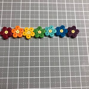 ペーパークイリング 小花のプッシュピン7色2セット