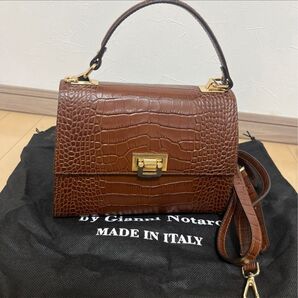 ジャンニノターロ ワンショルダーハンドバッグ