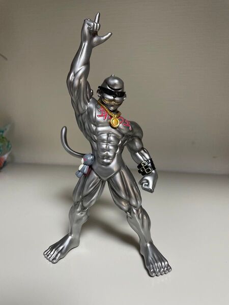 安いPVC製ではなく樹脂製です、 デジモン フィギュア メタルエテモン フィギュア