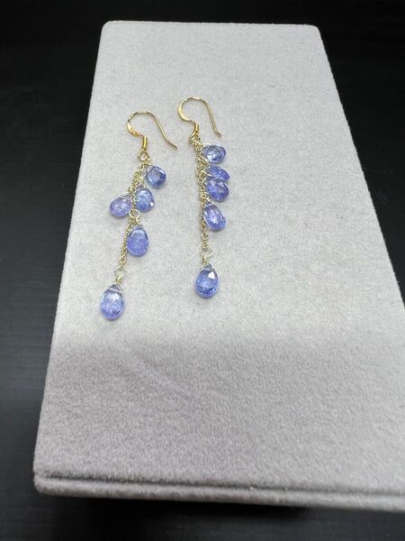 613 タンザナイト ピアス ハンドメイド