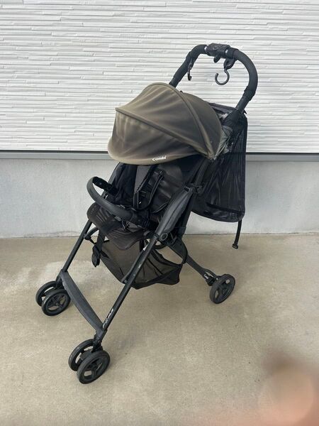Combi F2 Plus ベビーカー 黒