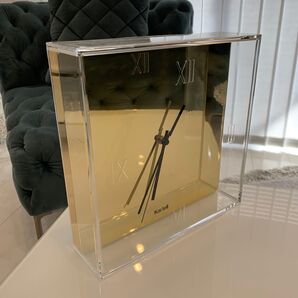 Kartell 時計