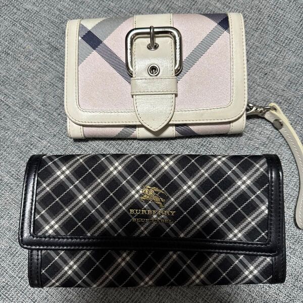 バーバリー 長財布とピンクの二つ折り財布のセットです。 BURBERRY