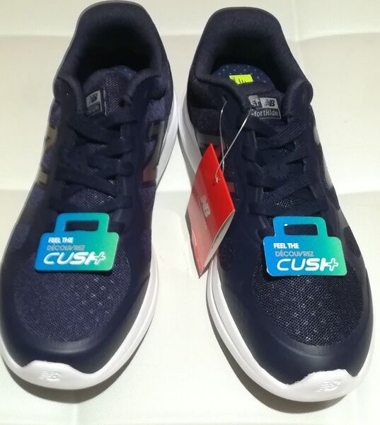 NB ニューバランス ランニングシューズ CUSH+ 新品 23.5