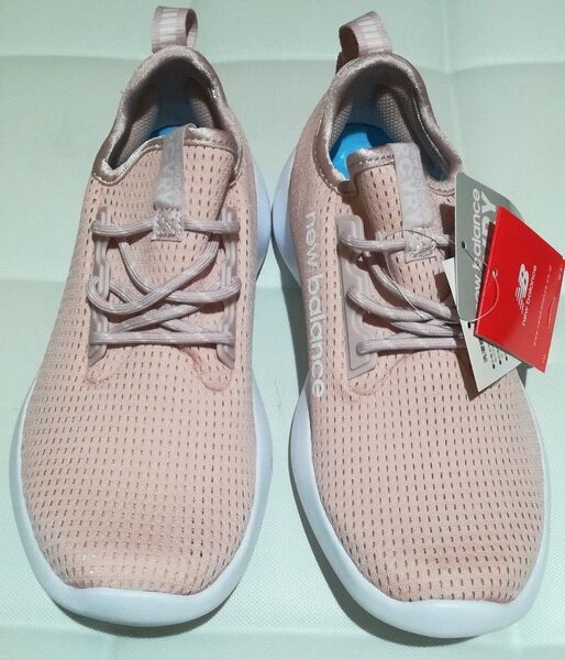 NB ニューバランス ランニングシューズ 新品 24.0