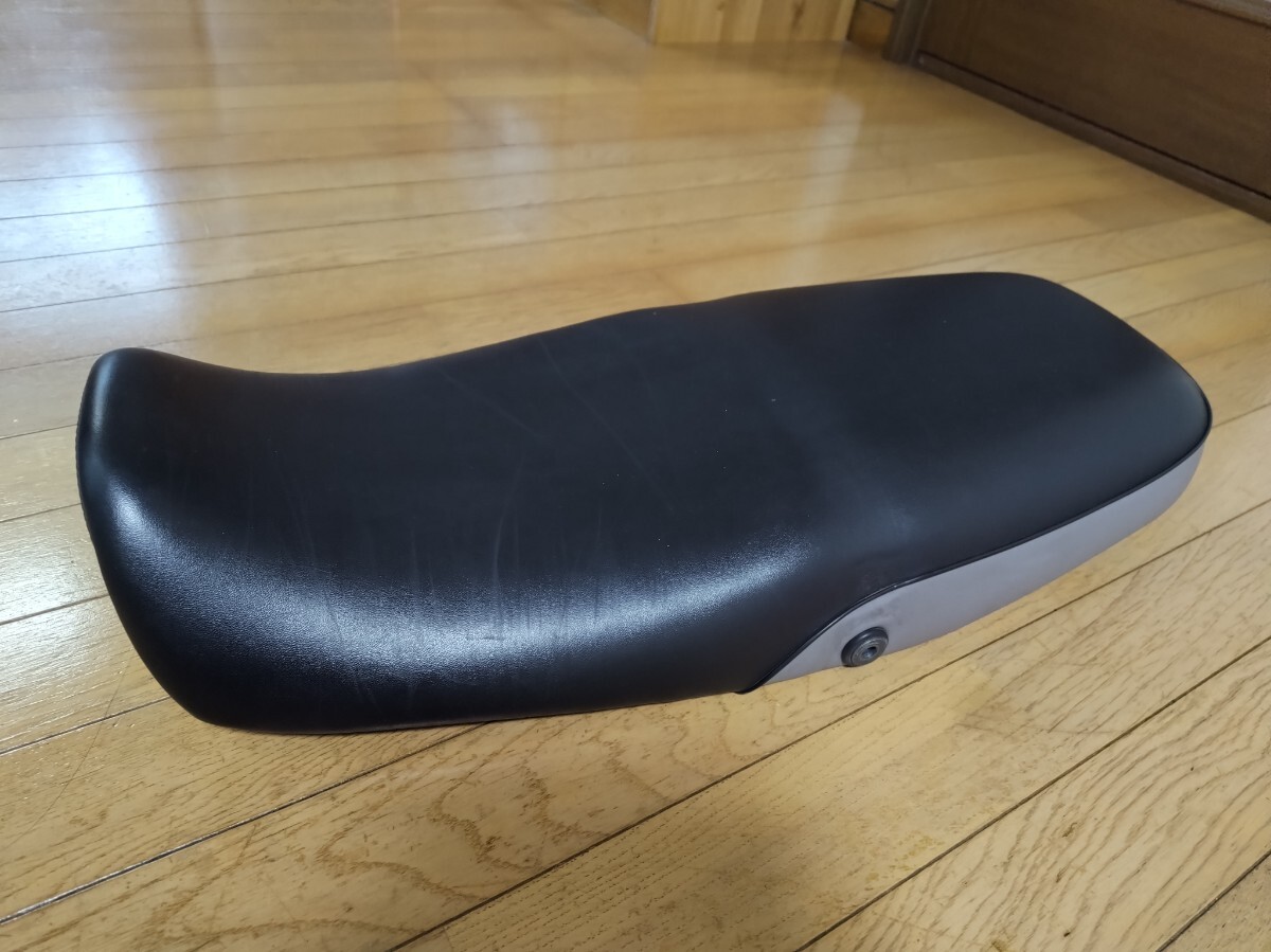 Yahoo!オークション -「cb223s シート」(ホンダ用) (シート)の Yahoo!オークション -「cb223s シート」(ホンダ用) (シート)の