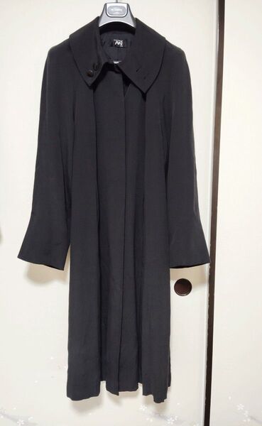 美品 絹 シルク100%Aki Tokyo ロングコート