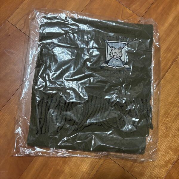 【超美品】クリーニング済み*メゾンキツネ*ユニセックス*マフラー*MAISON KITSUNE*スカーフ*ウール
