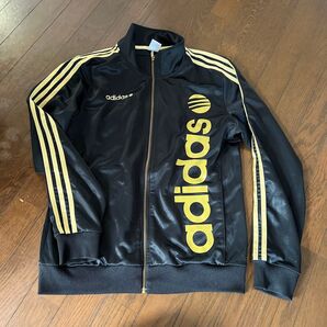 美品 adidasジャケットLサイズ 黒ゴールド