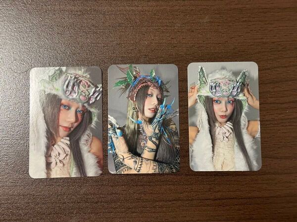 ヒナタ XG AWE トレカ 封入