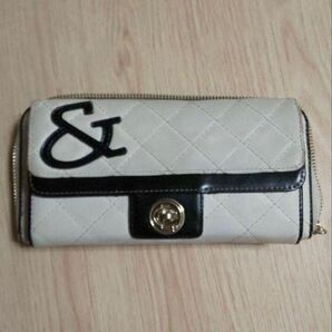 & by P&D ピンダイ 長財布