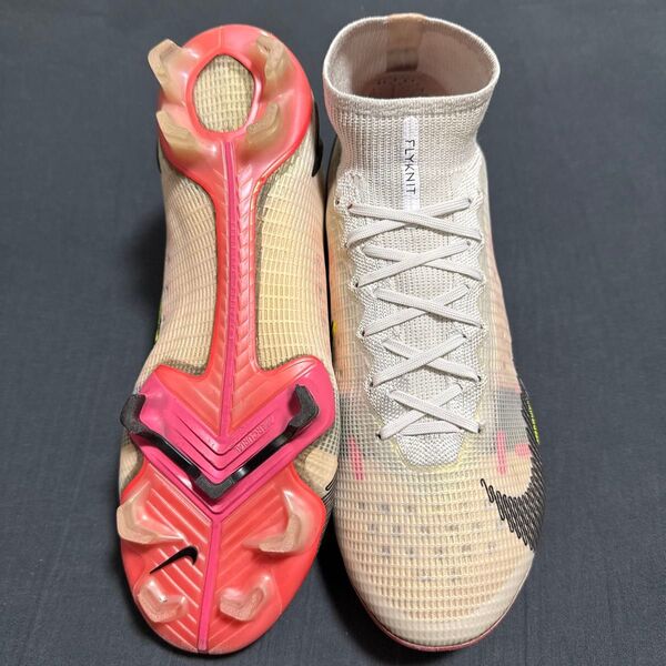 NIKE マーキュリアルスーパーフライ8 FG 26cm 249