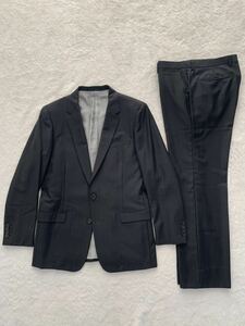 TOMORROWLAND size50 ブラックストライプスーツ ウールスーツ 二つボタン ノータック 黒 メンズ トゥモローランド セットアップ ジャケット