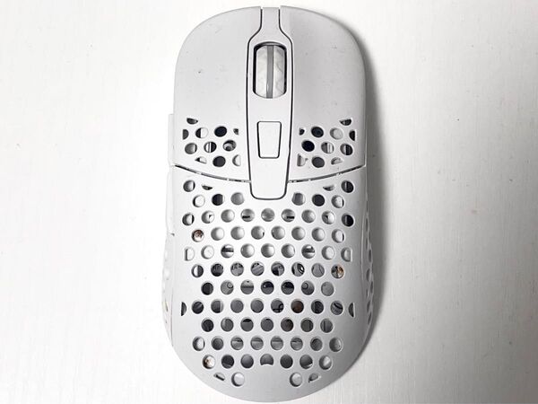 Xtrfy m42-wireless-white ゲーミングマウス 本体のみ 付属品無し