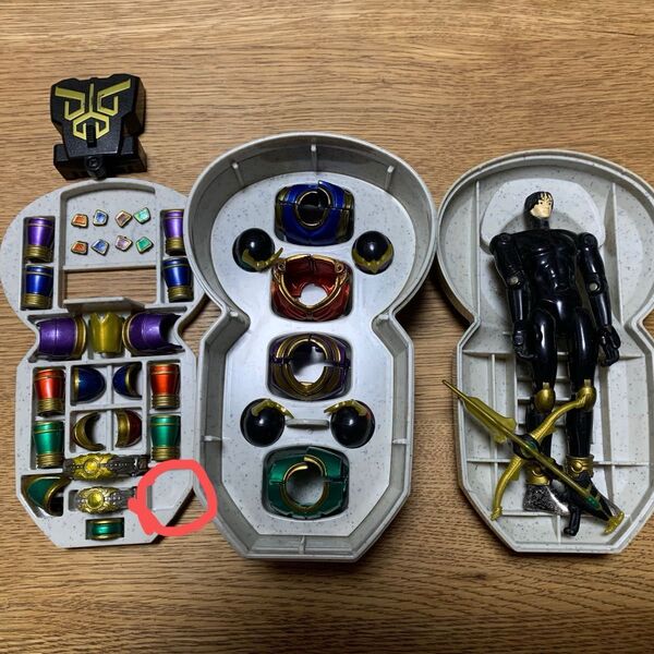 仮面ライダークウガ フィギュア 着せ替え