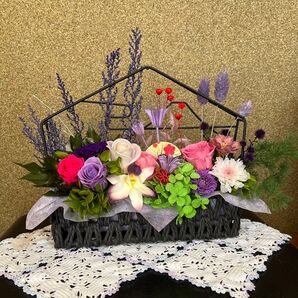 ブリザードフラワーアレンジ☆富士山の花器が和風で華やか☆玄関飾りに♪