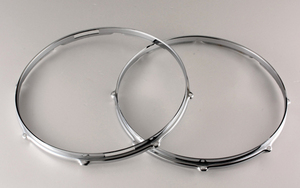 Steel Hoop 1.6 mm 8 hole 仕様。新品ですが長期在庫品です。若干劣化がございます。即決落札していただけます。